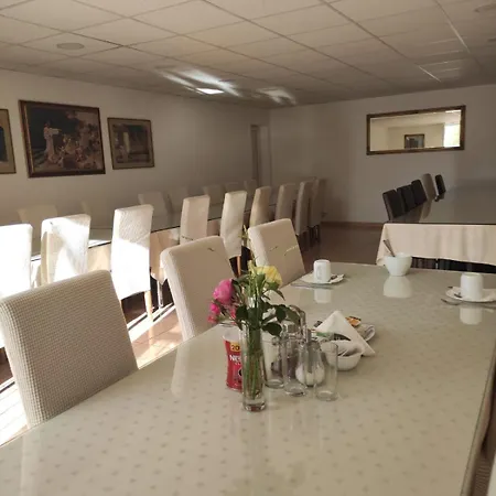 Guest house Regina Mundi