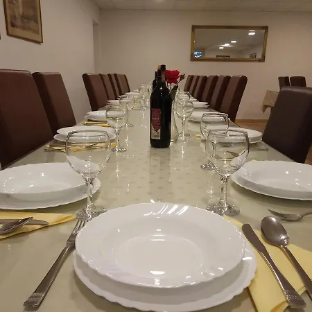 게스트하우스 Regina Mundi Međugorje