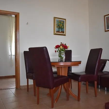 Guest house Regina Mundi 3*