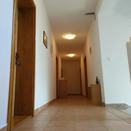 Guest house Regina Mundi